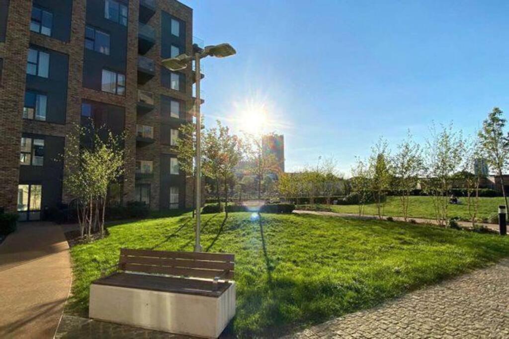 Luxury 2 Bed Ensuite 2 Bathroom Apartment East Croydon South Norwood Ngoại thất bức ảnh