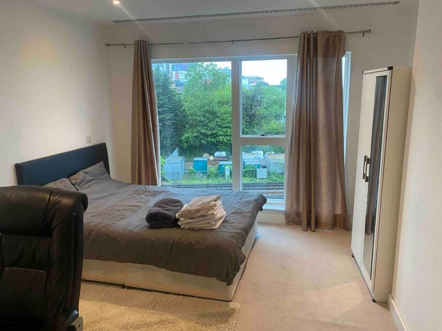 Luxury 2 Bed Ensuite 2 Bathroom Apartment East Croydon South Norwood Ngoại thất bức ảnh